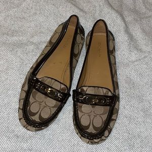 Coach Fortunata Signature Tan Brown Canvas Flats Loafers size 10B